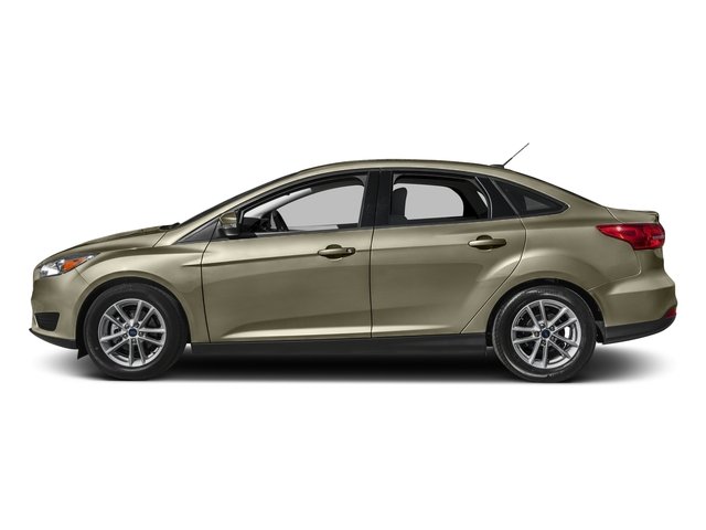 2017 Ford Focus SE photo 3
