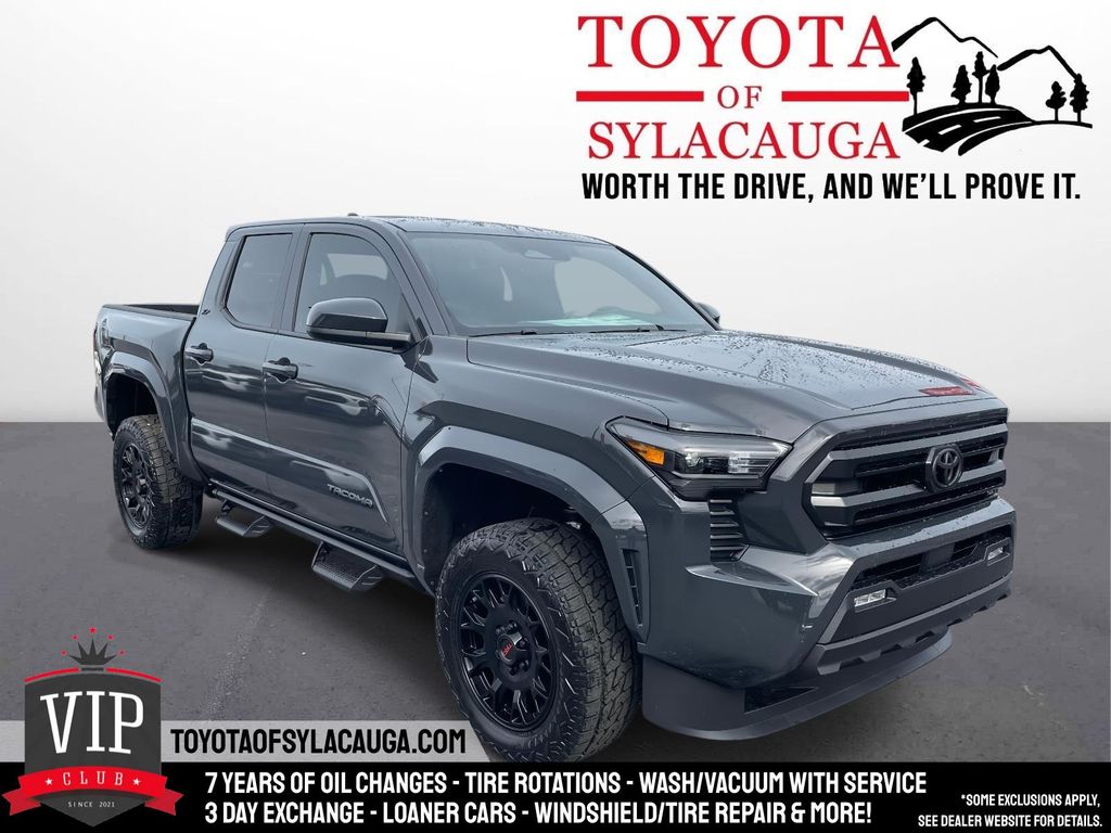 2025 Toyota Tacoma SR5's photo