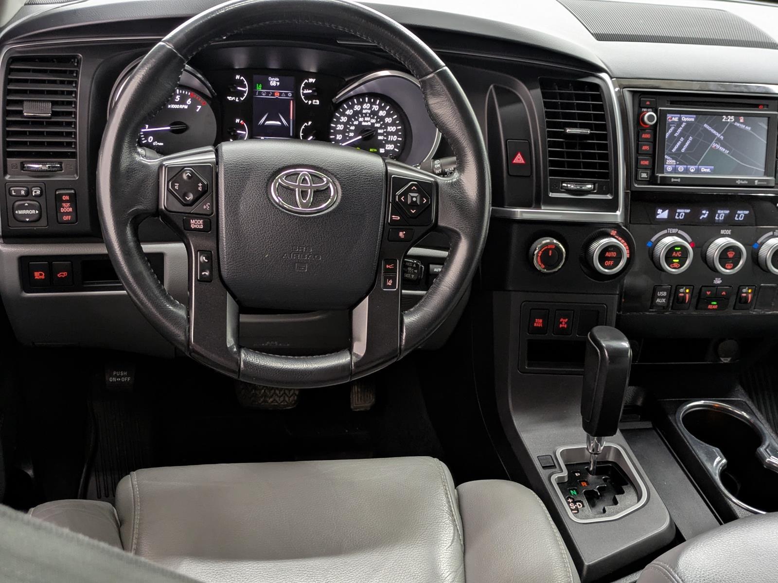 2018 Toyota Sequoia Limited photo 4