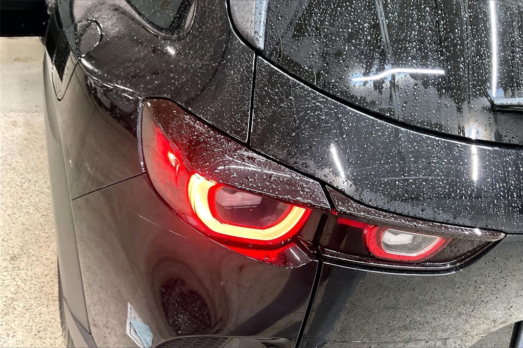 2023 MAZDA CX-50 - Image 28