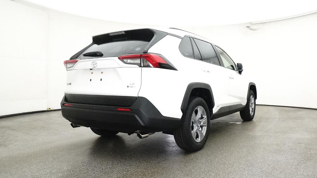 2025 Toyota RAV4 Hybrid LE photo 19
