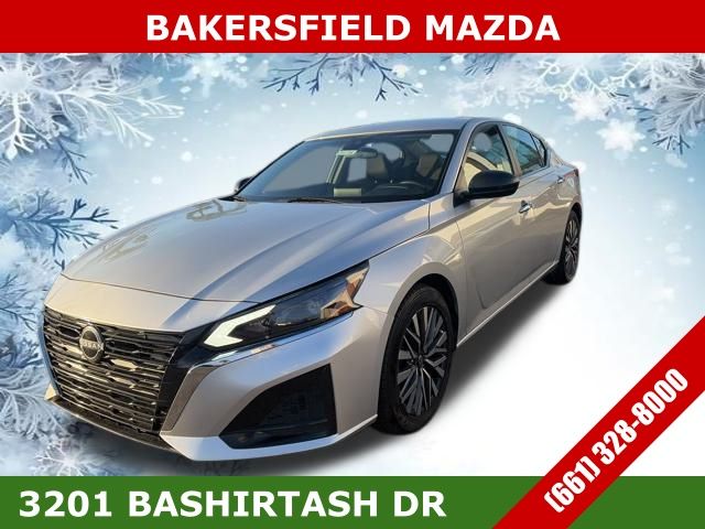 2024 Nissan Altima SV's photo