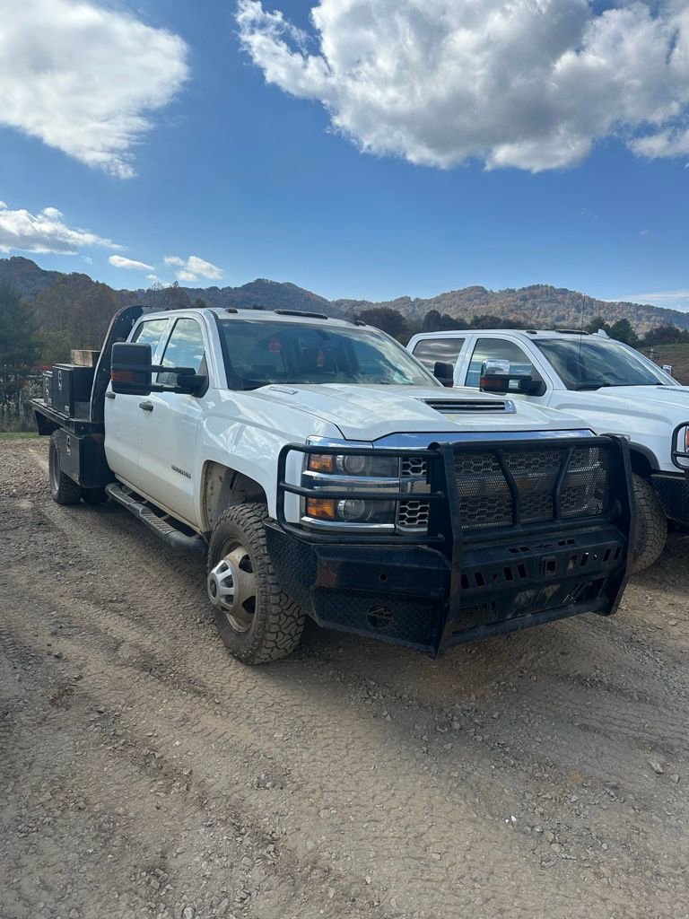 2019 Chevrolet Silverado 3500 Chassis Cab Work Truck's photo