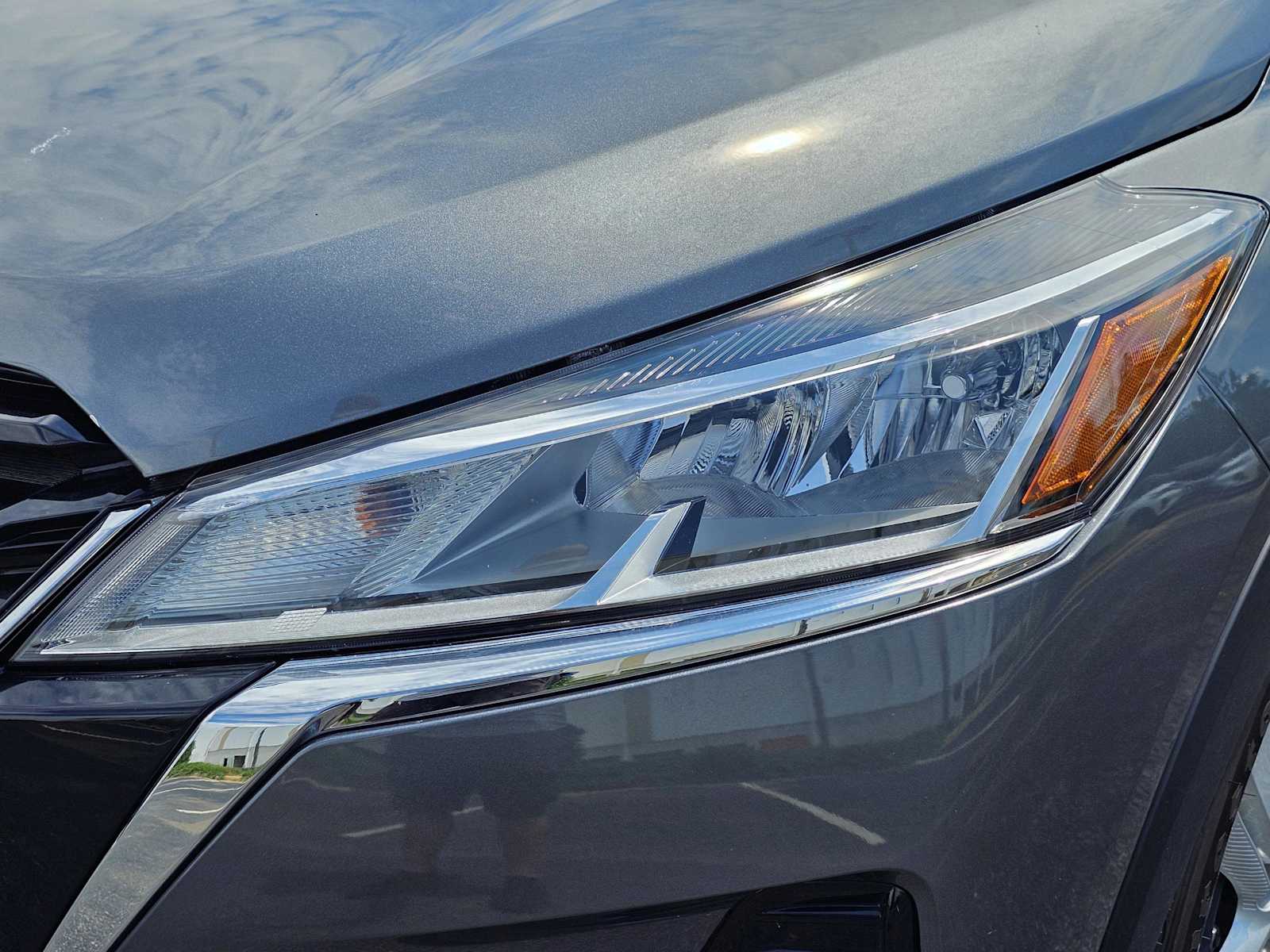 2024 Nissan Kicks S photo 4