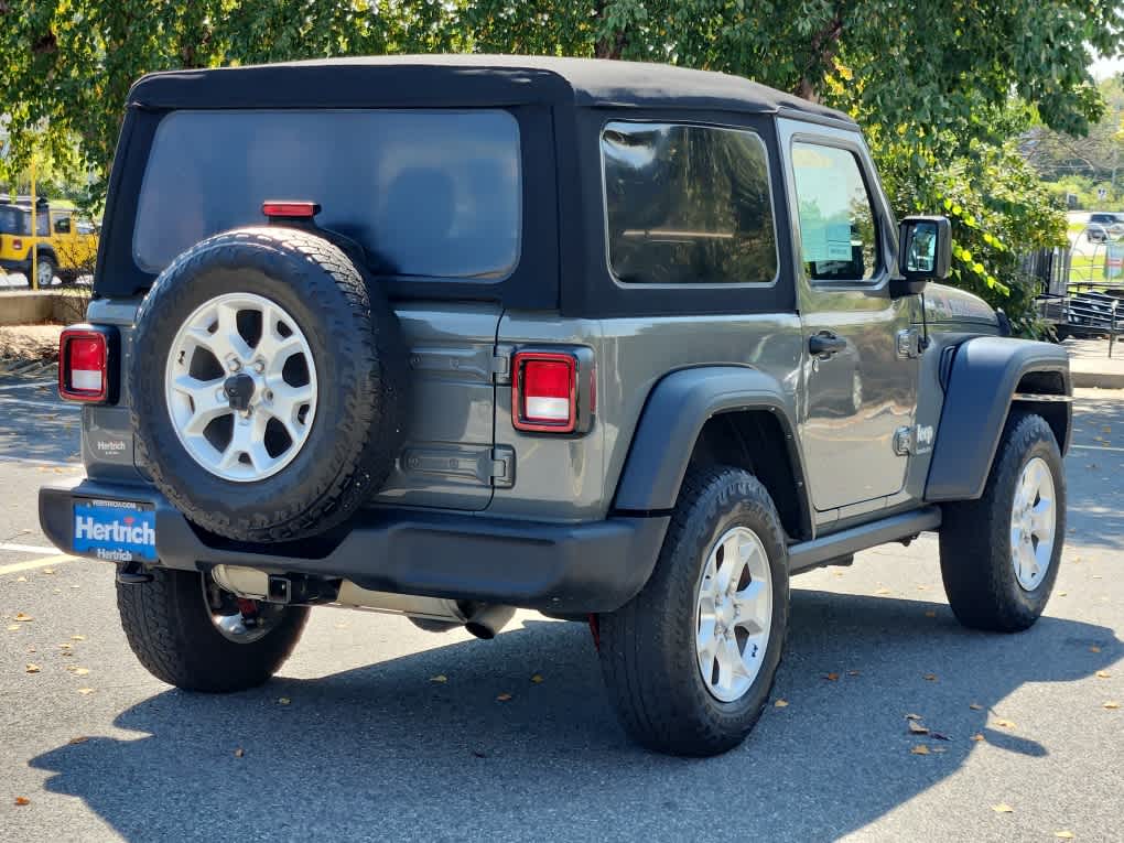 2021 Jeep Wrangler Islander photo 3