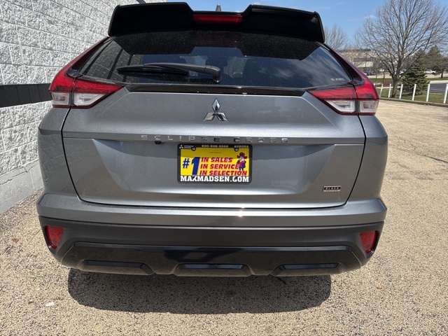 2025 Mitsubishi Eclipse Cross SEL photo 4