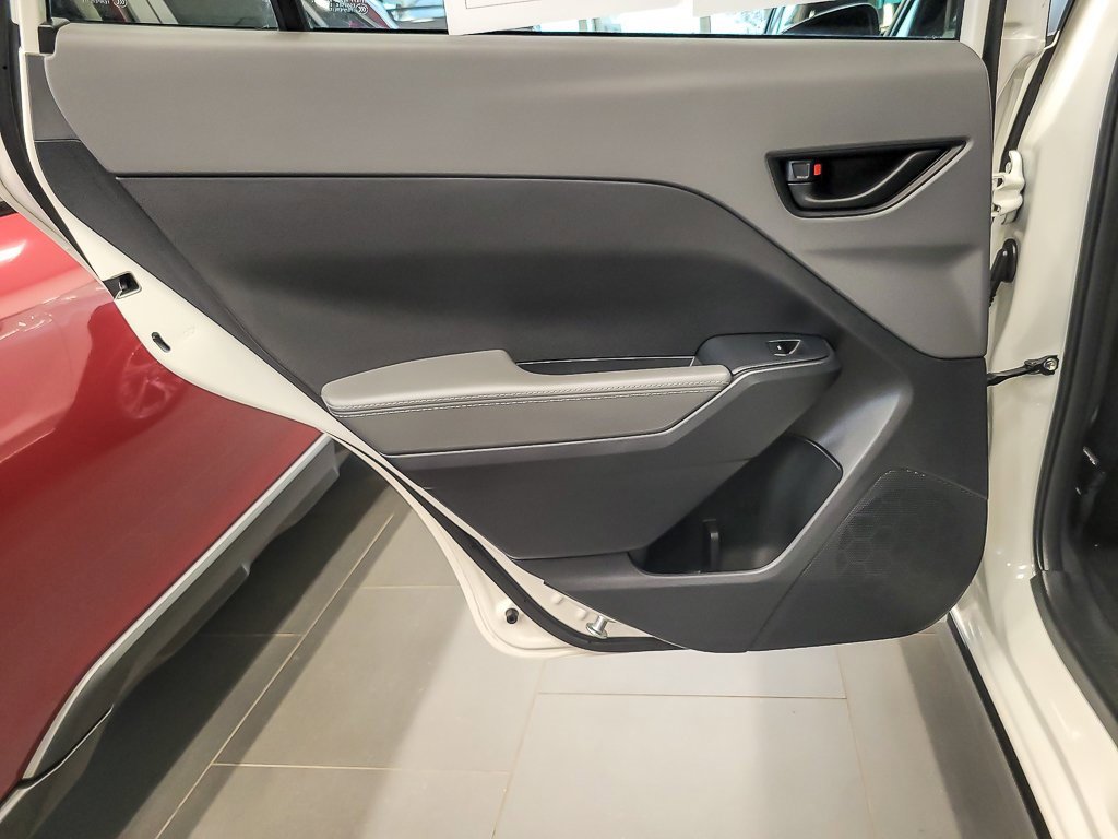 2025 SUBARU CROSSTREK - Image 15