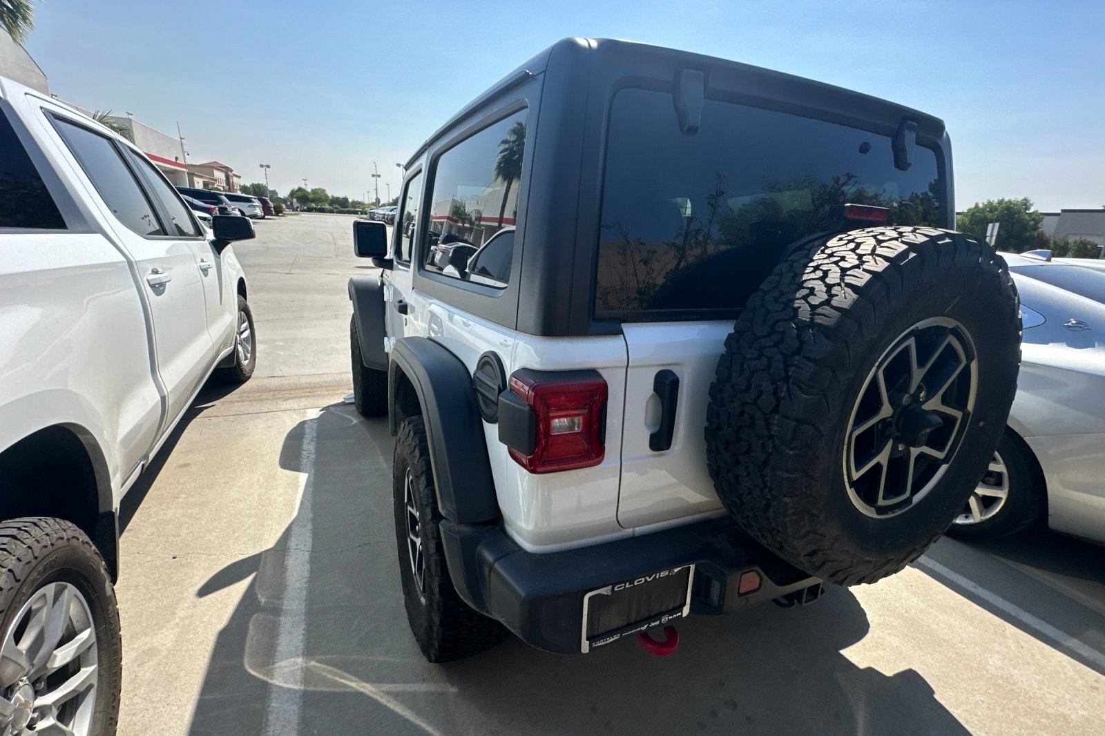 2024 Jeep Wrangler Rubicon photo 3