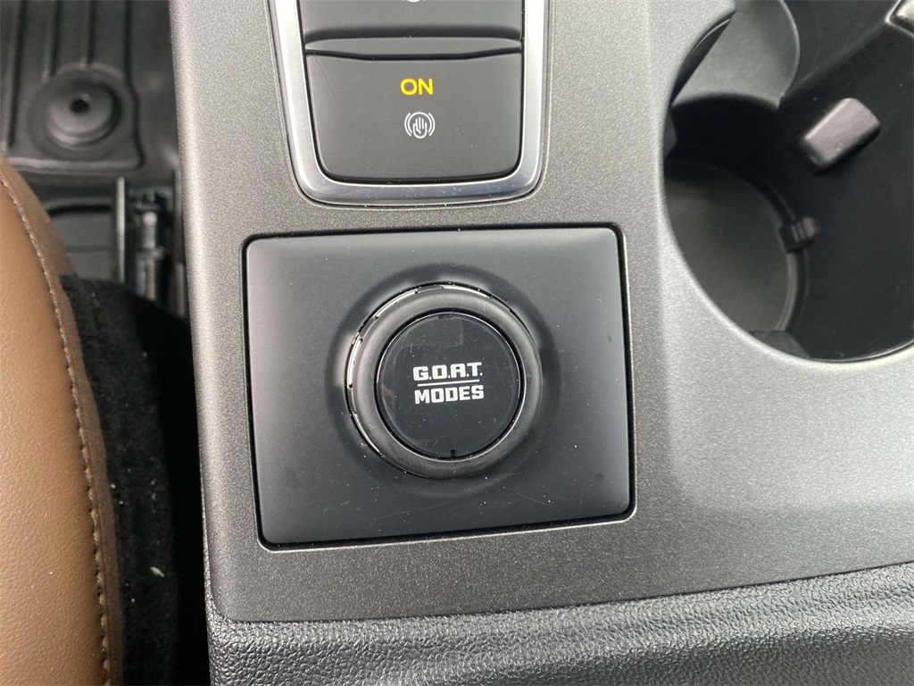 2025 Ford Bronco Sport Outer Banks photo 19