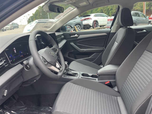 2026 Volkswagen Jetta 1.5T S photo 4