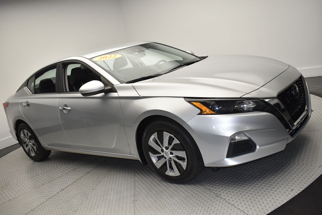 2022 Nissan Altima 2.5 S photo 3