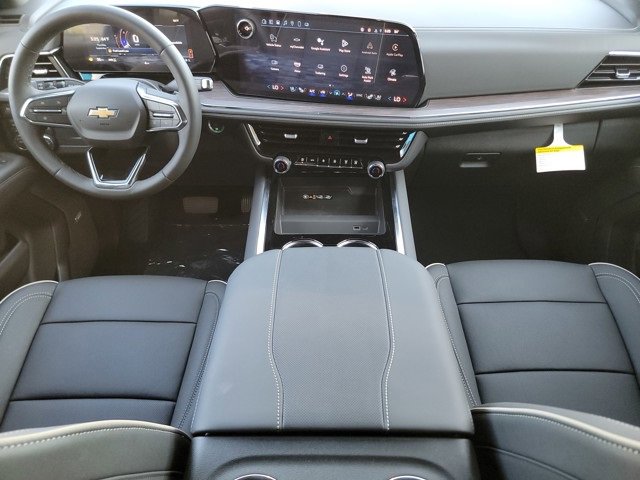 2025 Chevrolet Tahoe Premier photo 19