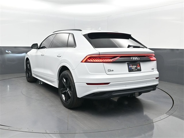 2019 Audi Q8 Premium photo 2