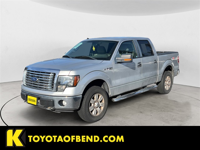 2010 Ford F-150 XL's photo