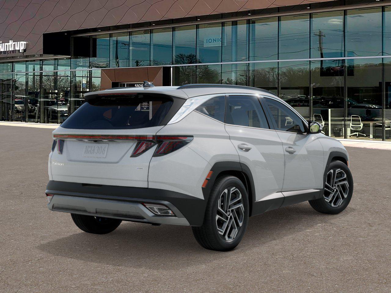 2025 Hyundai Tucson Limited photo 2