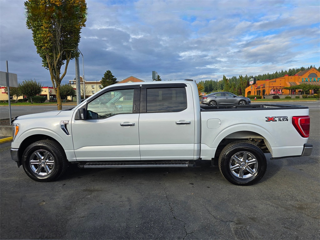 2021 Ford F-150 XLT photo 3