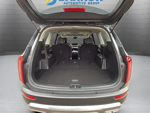 2022 Kia Telluride S photo 24