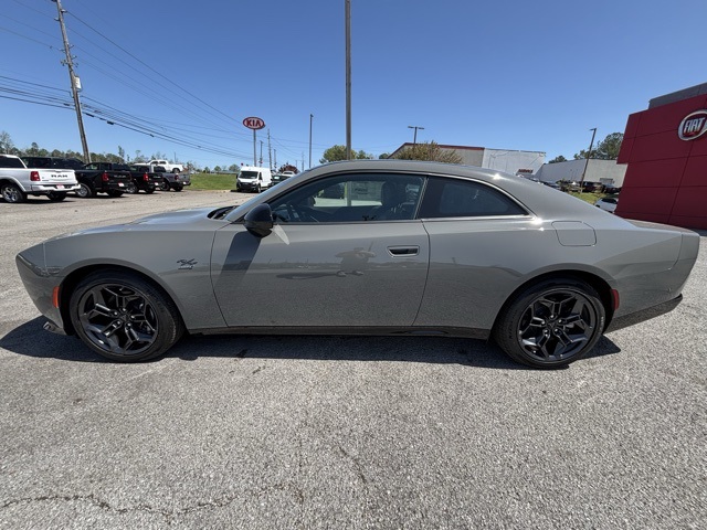2025 Dodge Charger R/T photo 3