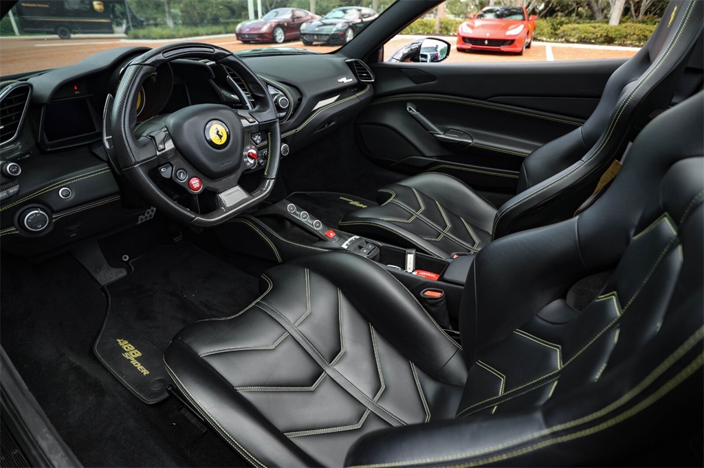 Certified Used 2018 Nero Daytona Metallic Ferrari Base image 40