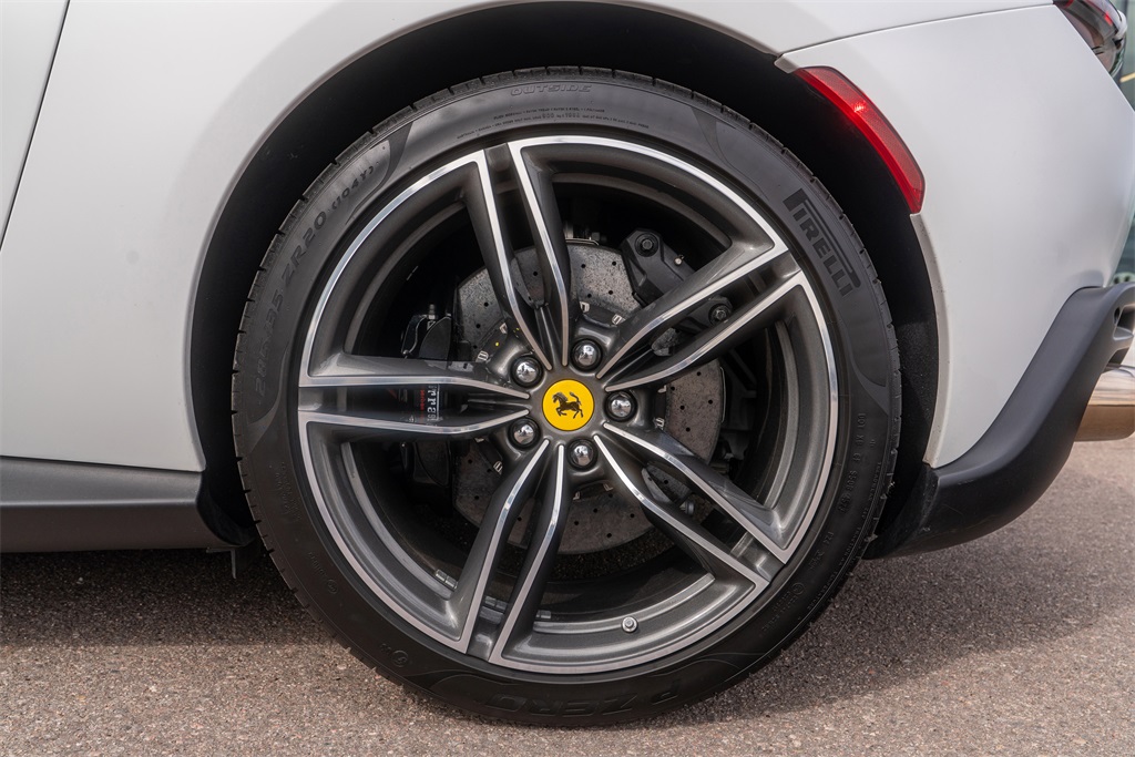 2024 Ferrari Roma Spider photo 10