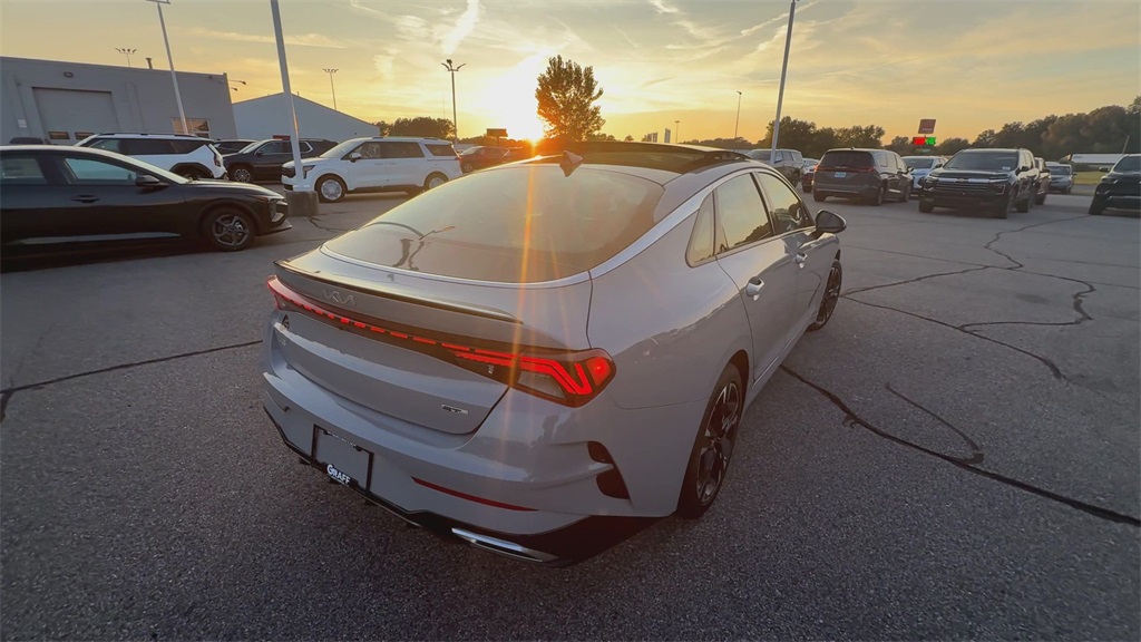 2024 Kia K5 GT-Line photo 8
