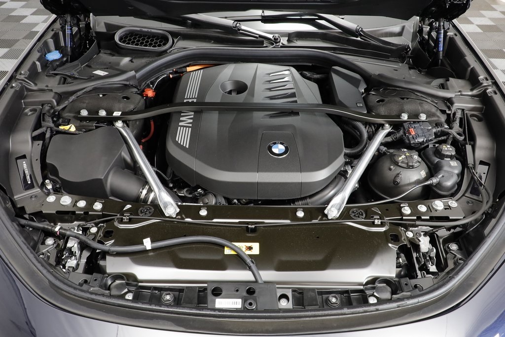 2026 Bmw 750e photo 20