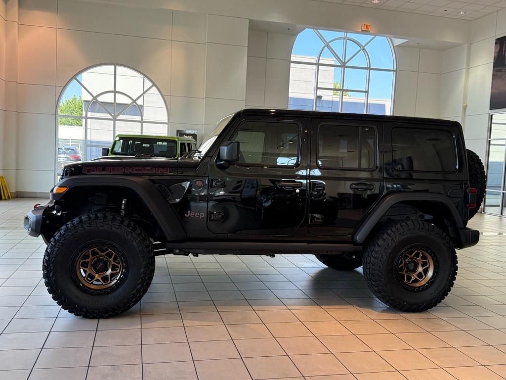 2025 Jeep Wrangler Rubicon photo 15