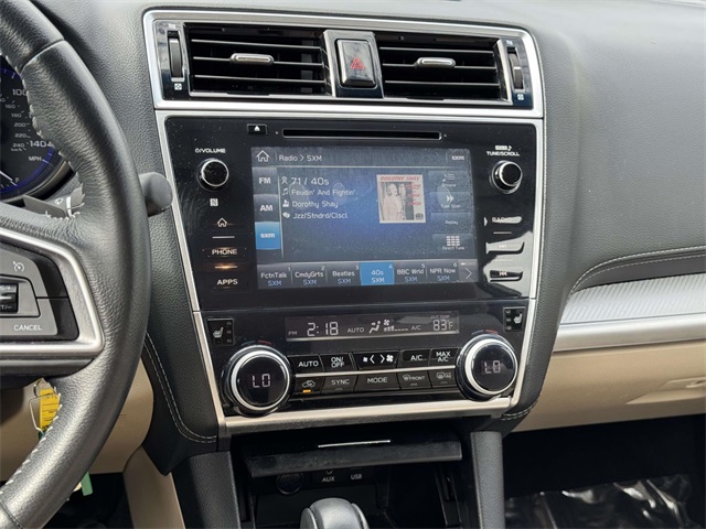2018 Subaru Outback 2.5i Premium photo 3