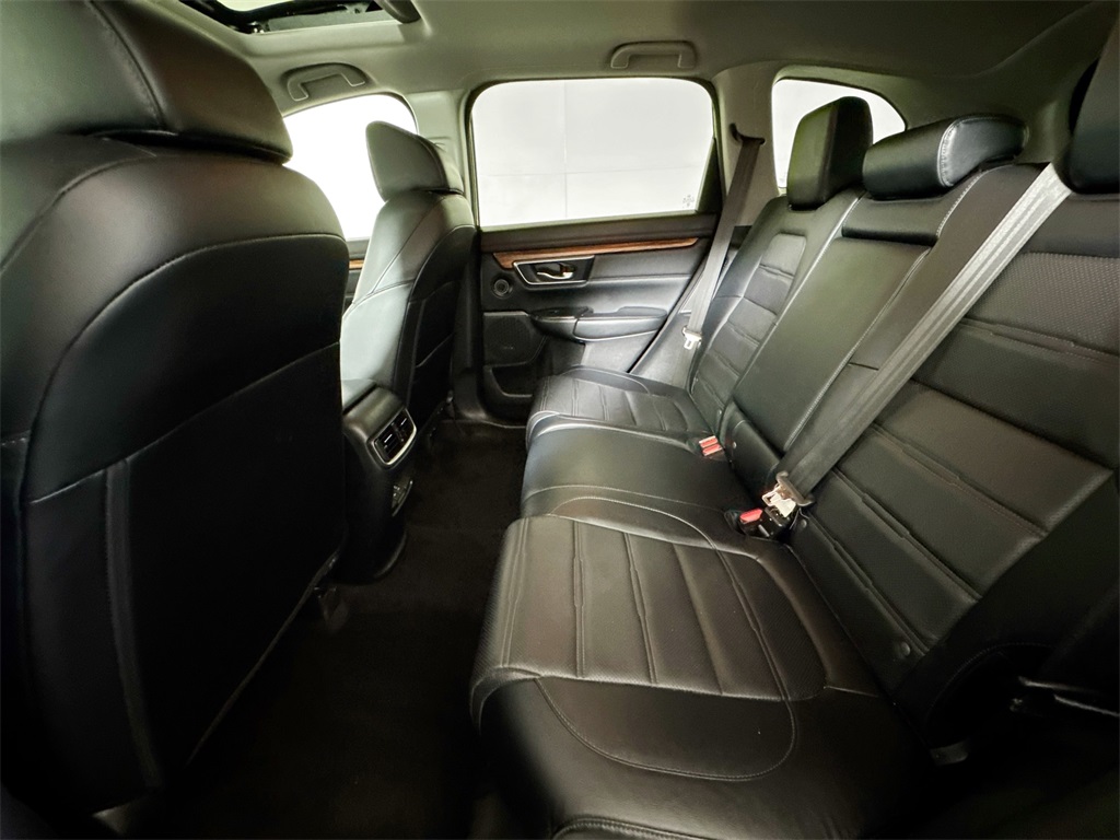 2020 Honda CR-V Hybrid Touring photo 14