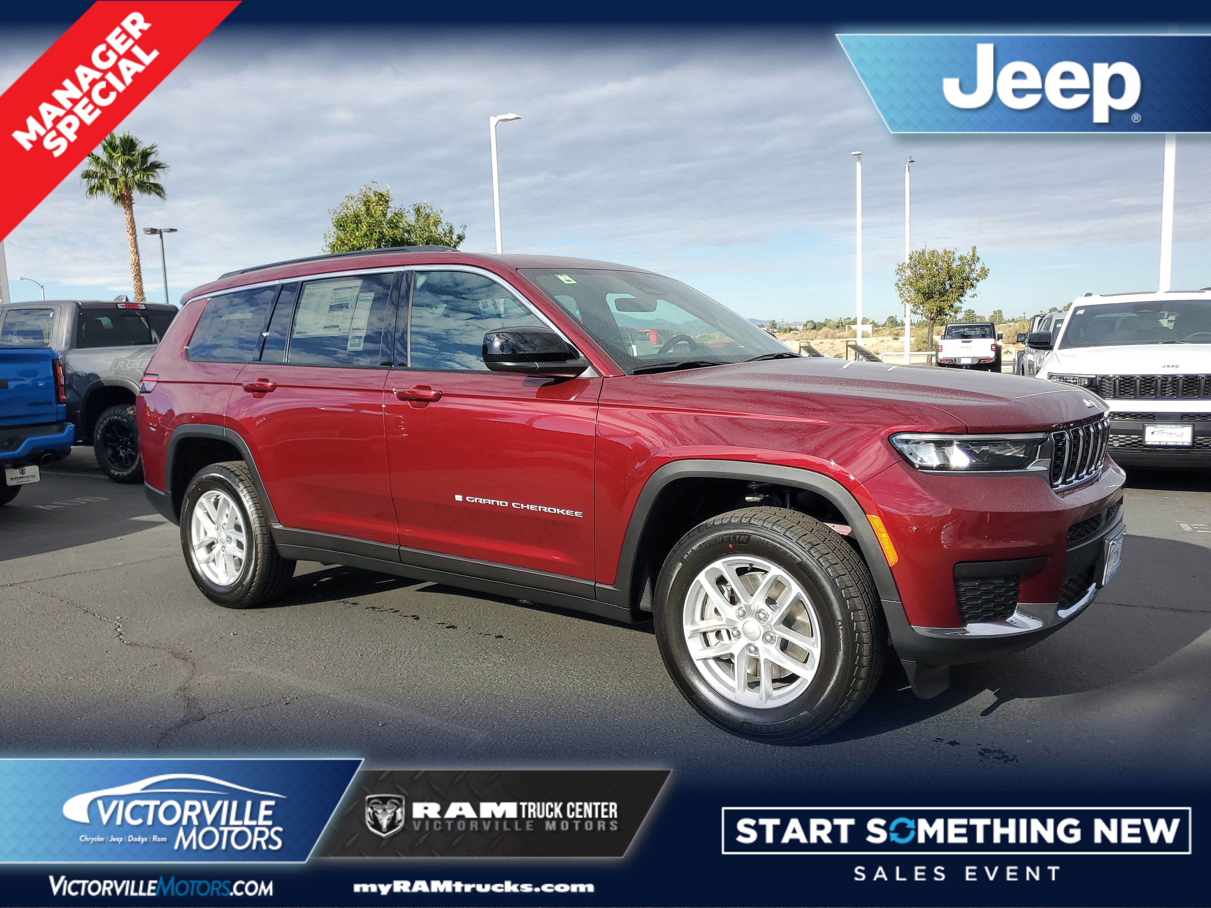 2025 Jeep Grand Cherokee L Laredo's photo