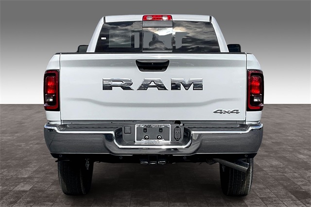 2025 Ram 2500 Tradesman photo 4