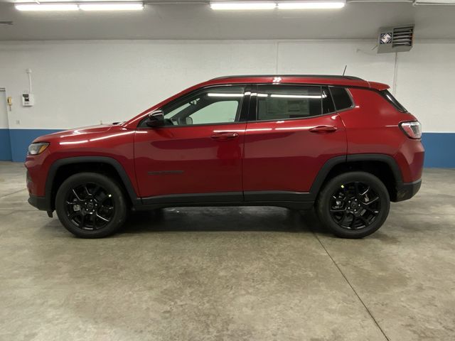 2025 Jeep Compass Latitude Altitude Special Edition photo 11