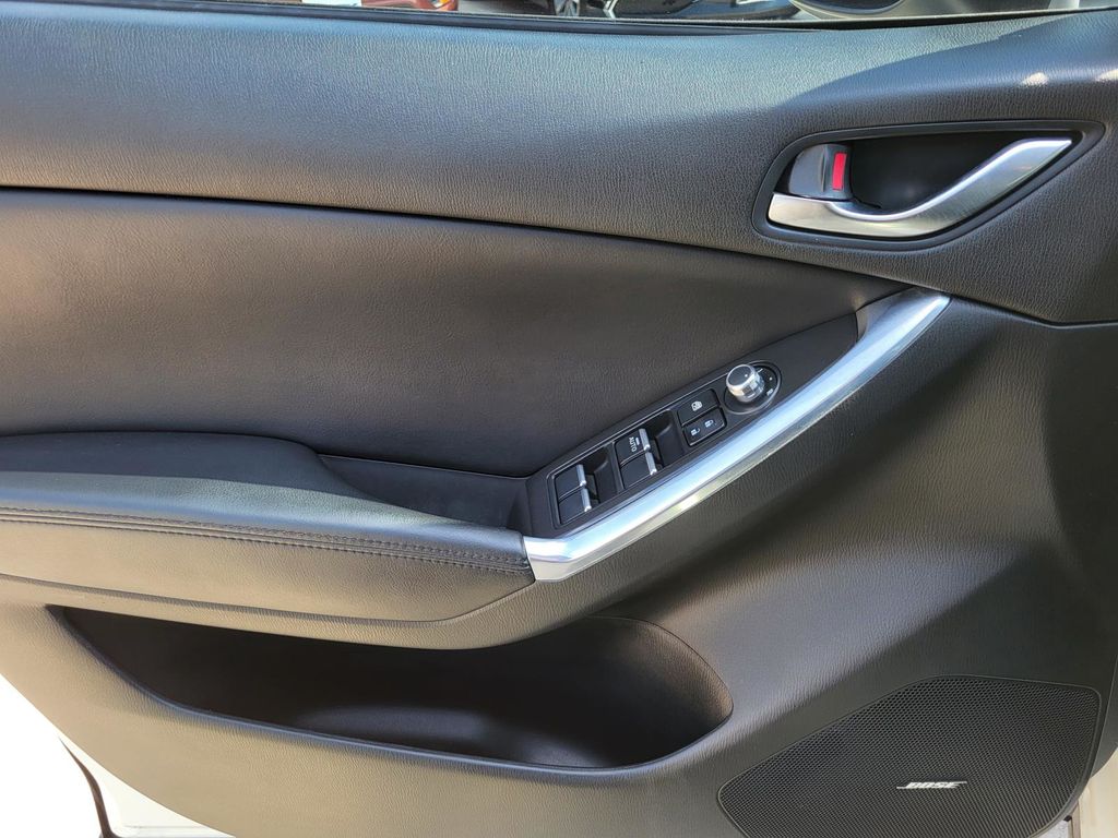 2016 Mazda CX-5 Grand Touring photo 16