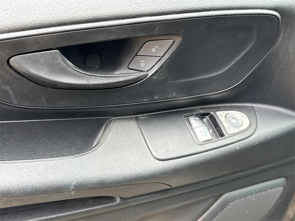 2019 Mercedes Benz Metris Cargo photo 18