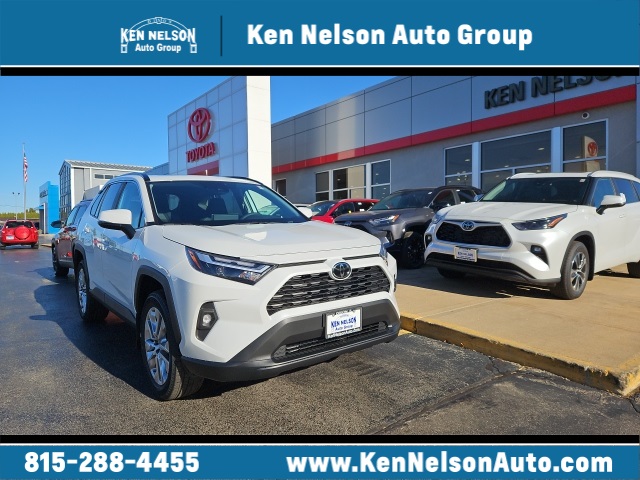 2025 Toyota RAV4 XLE Premium's photo