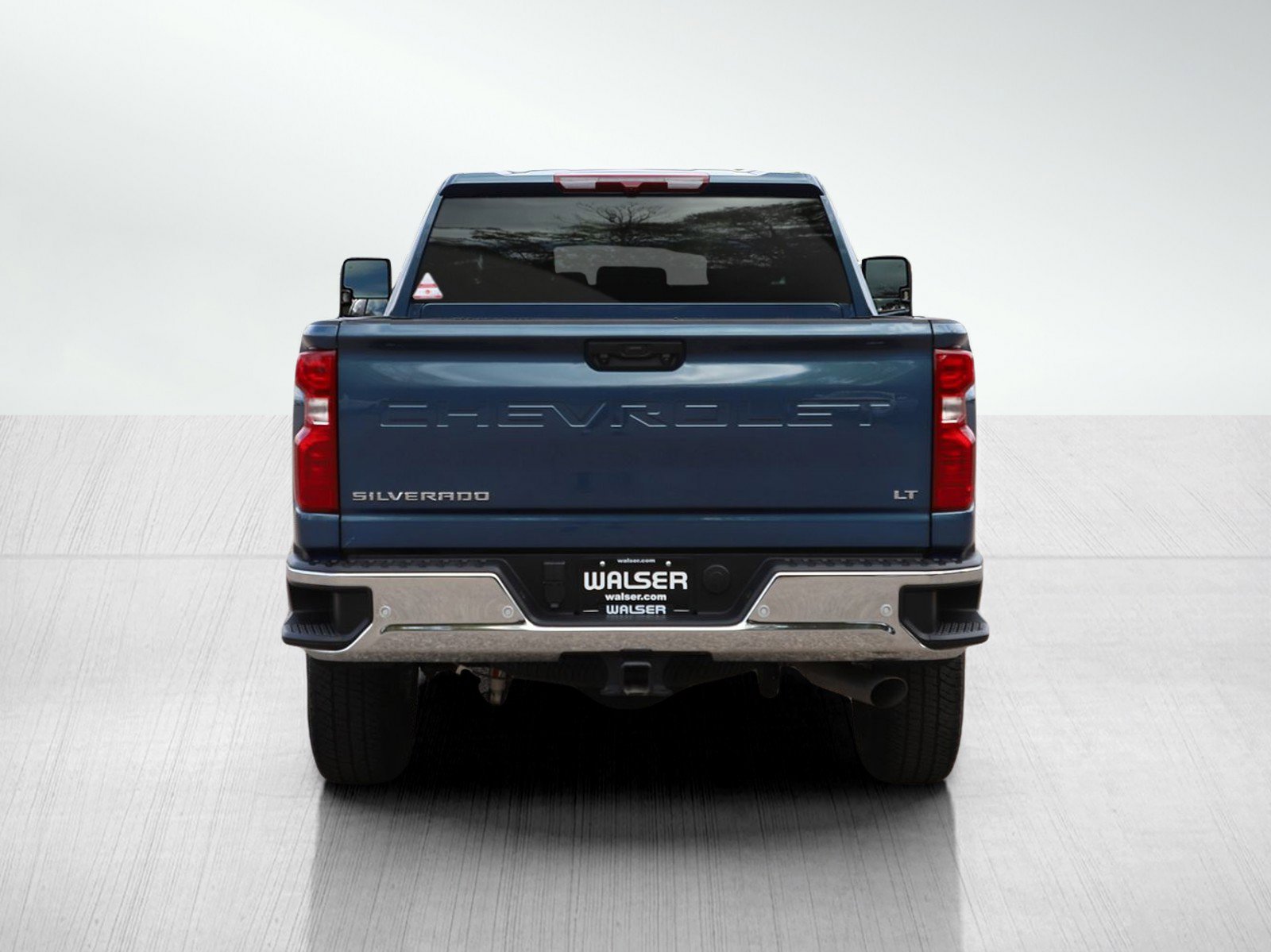 2025 Chevrolet Silverado 3500HD LT photo 4