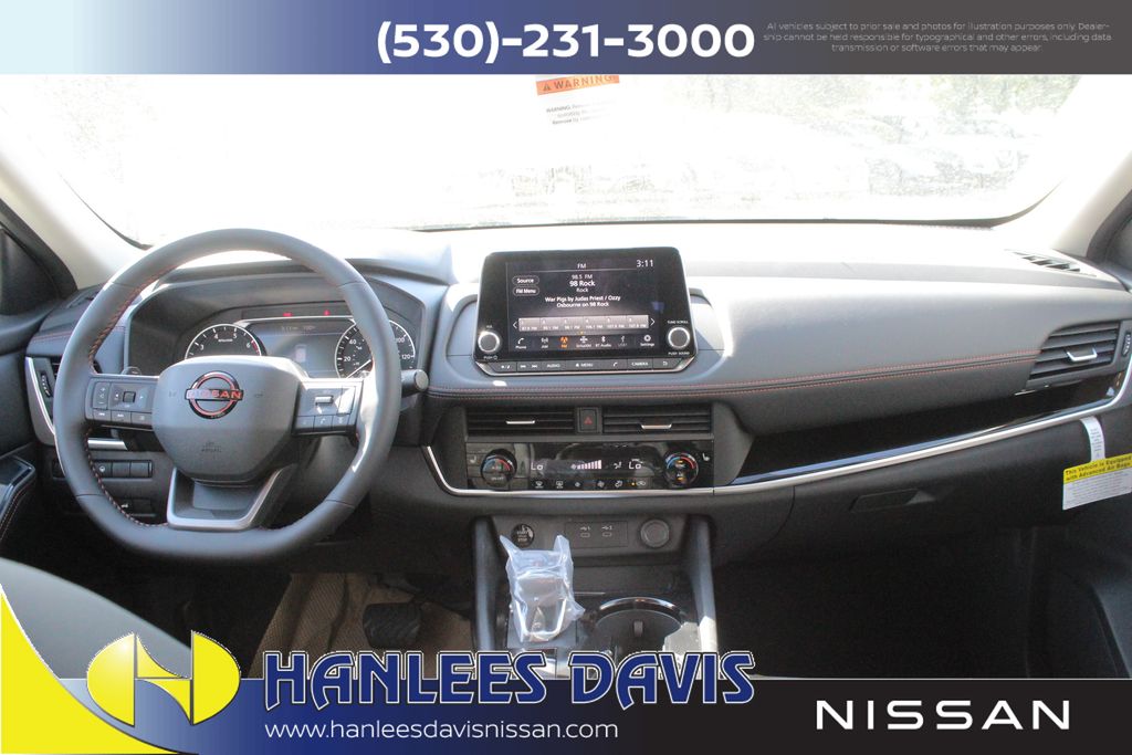 2026 Nissan Rogue SV photo 13