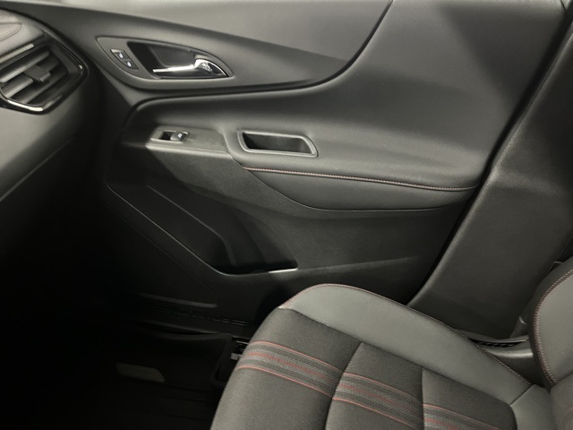 2023 Chevrolet Equinox RS photo 14