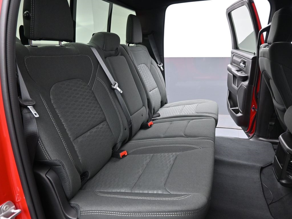 2025 Ram 1500 Tradesman photo 24