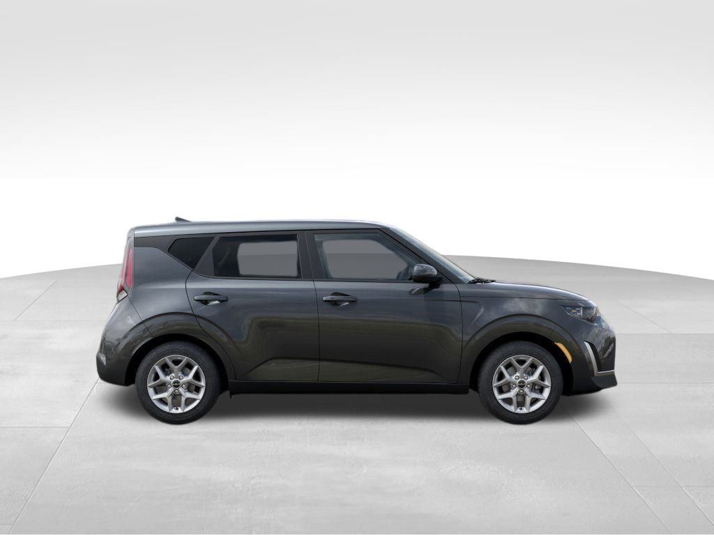2025 Kia Soul S photo 7