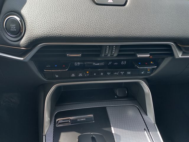 2025 Mazda CX-90 3.3 Turbo Preferred photo 17