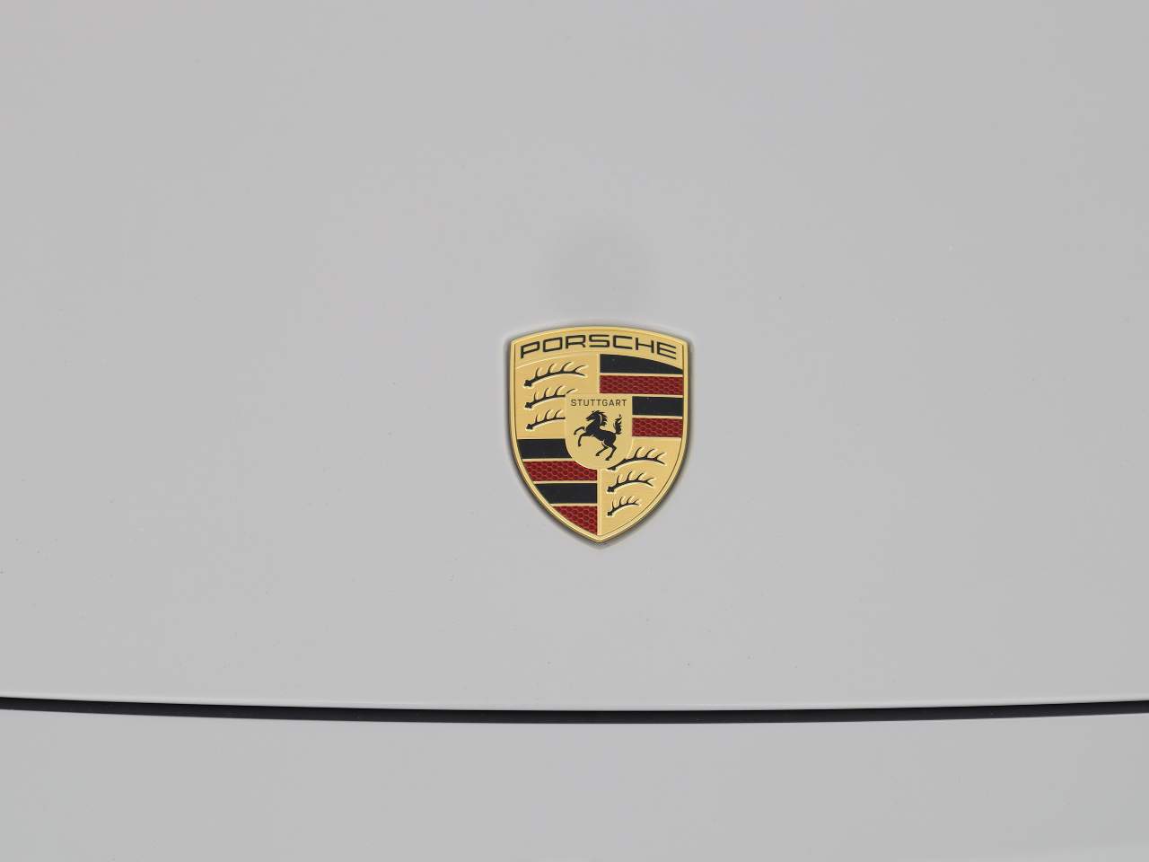 2025 Porsche Cayenne E-Hybrid photo 23