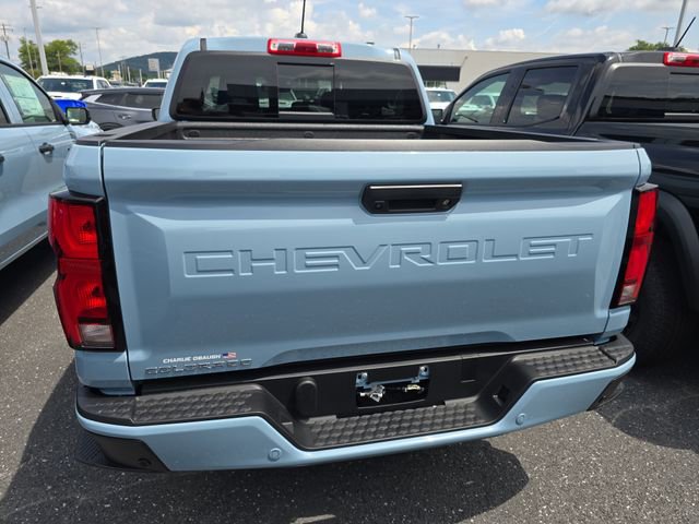 2025 Chevrolet Colorado Work Truck LT photo 3