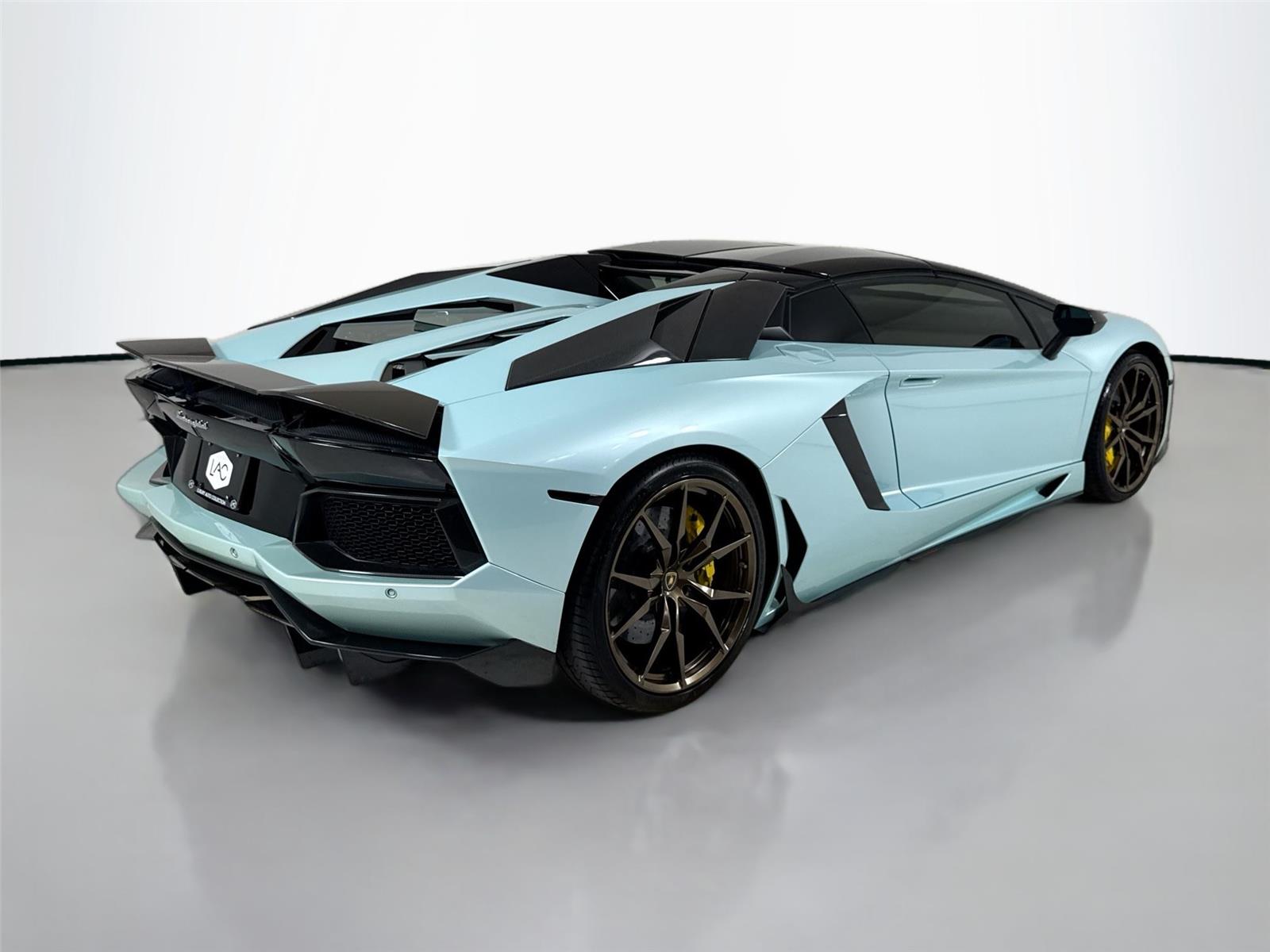 2015 Lamborghini Aventador LP 700-4 Roadster photo 41