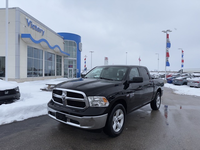 2022 RAM Ram 1500 Classic SLT