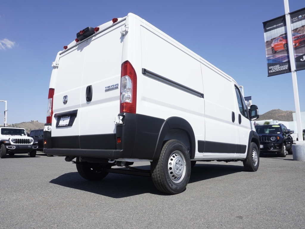 2025 Ram ProMaster 1500 Tradesman Cargo Van photo 3