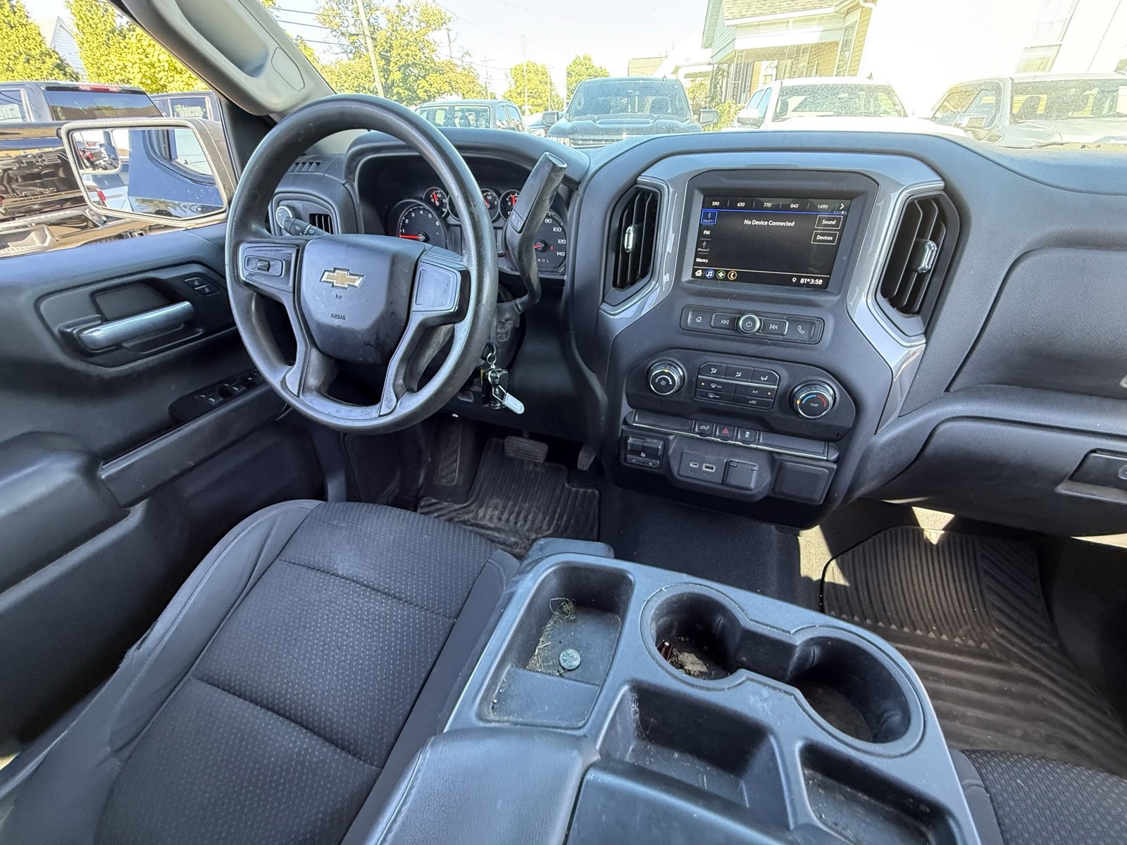 2021 Chevrolet Silverado 1500 Custom photo 3