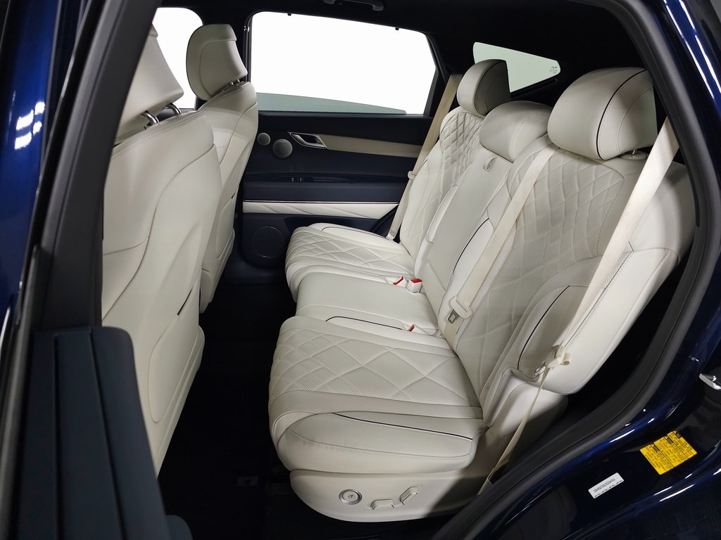 2025 Genesis GV80 3.5T Prestige AWD photo 38