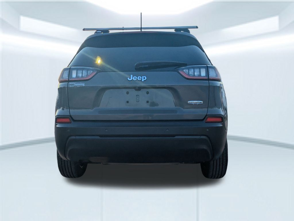 2020 Jeep Cherokee Latitude photo 3