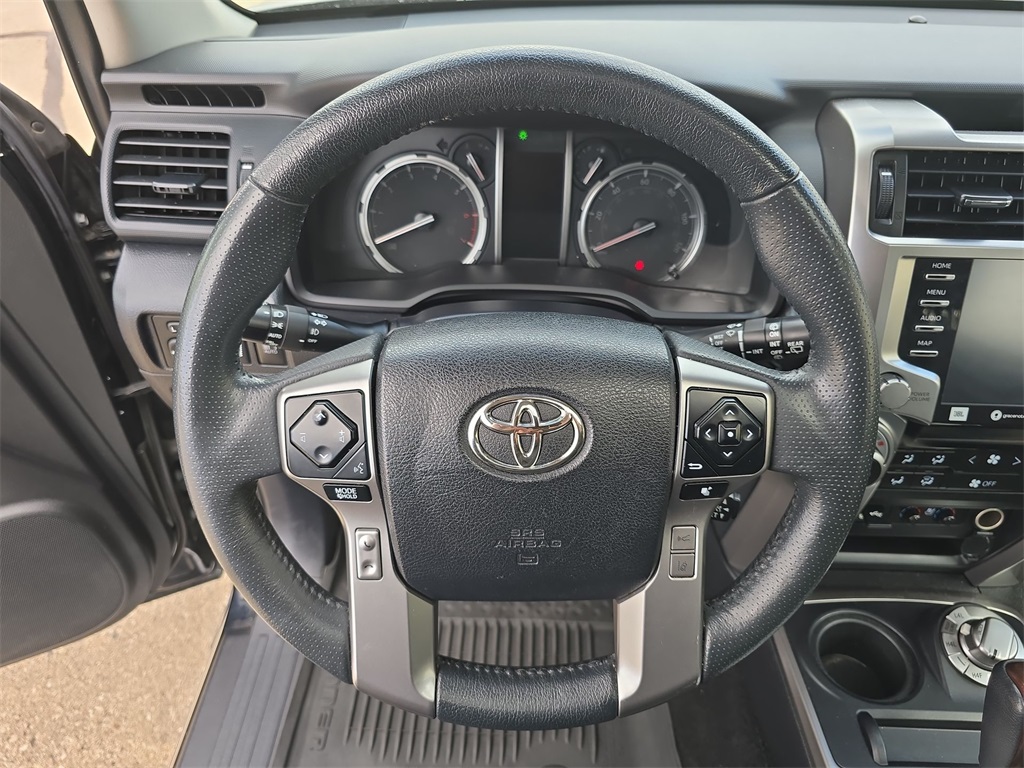 2022 Toyota 4Runner Limited photo 25